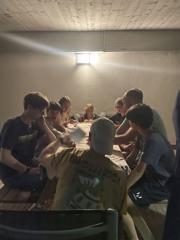 pubers spelletjes Entracque 2025